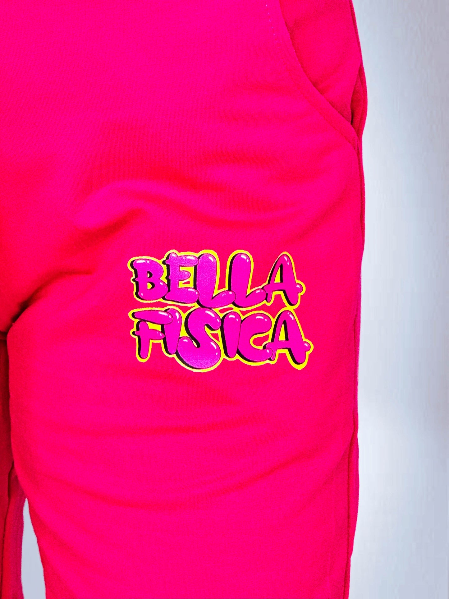Pantaloni Jogger con Logo in Rilievo: "Bella Fisica"